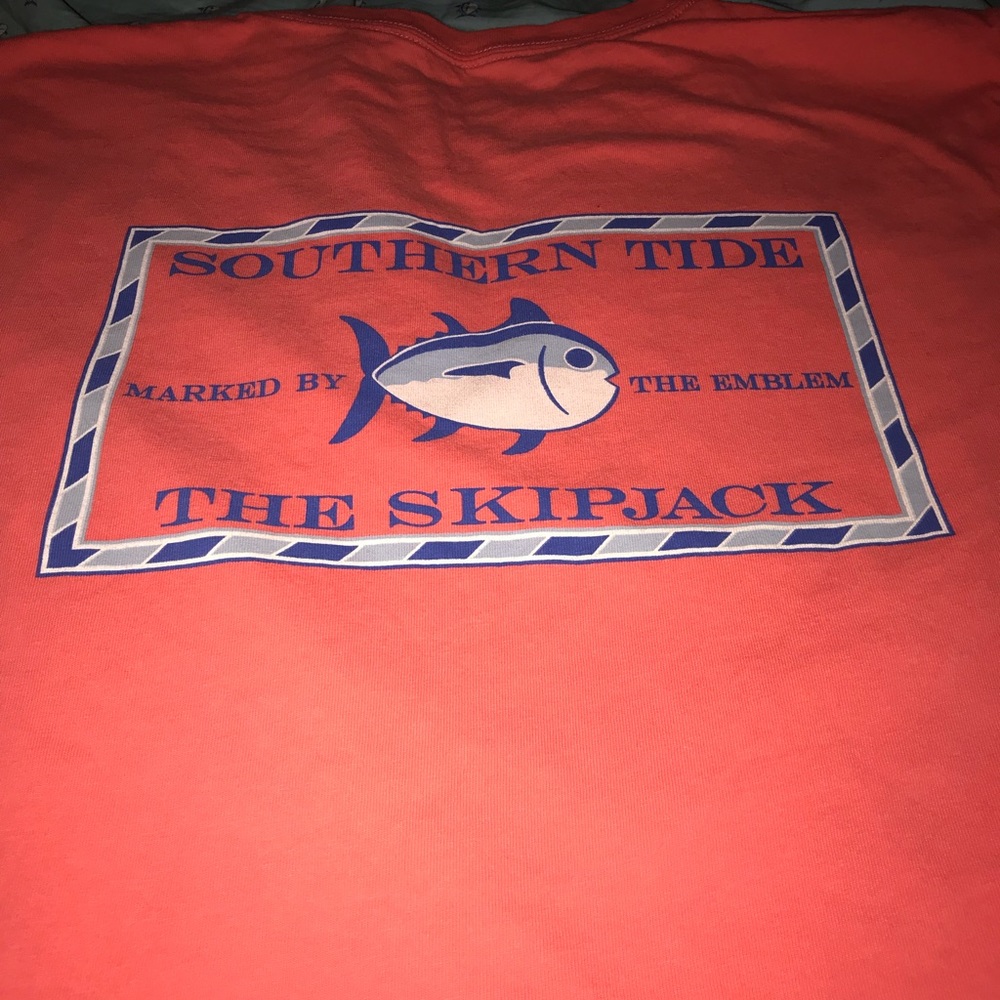 Southern tide t shirt